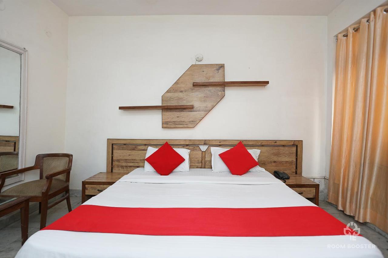 Hotel Inderlok Rishīkesh Esterno foto