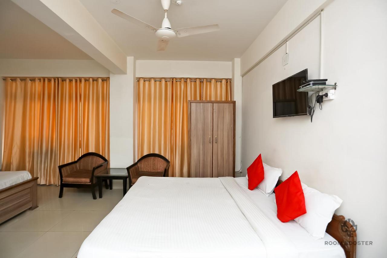 Hotel Inderlok Rishīkesh Esterno foto